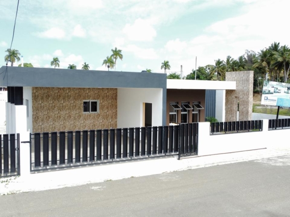 Casa moderna con 3 habitaciones en residencial cerrado de Puerto Plata