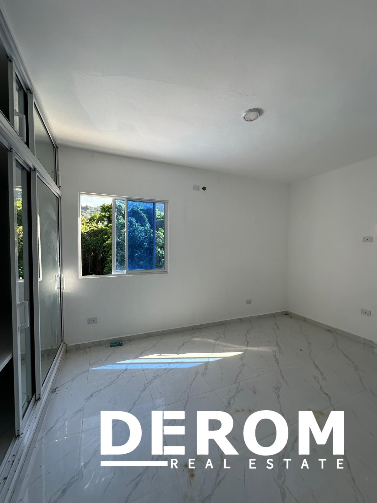 Casa en venta en Torre Alta Puerto Plata con piscina
