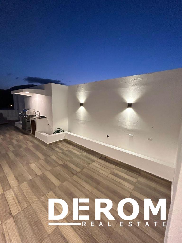 Casa en renta en Puerto Plata con piscina y terrazas