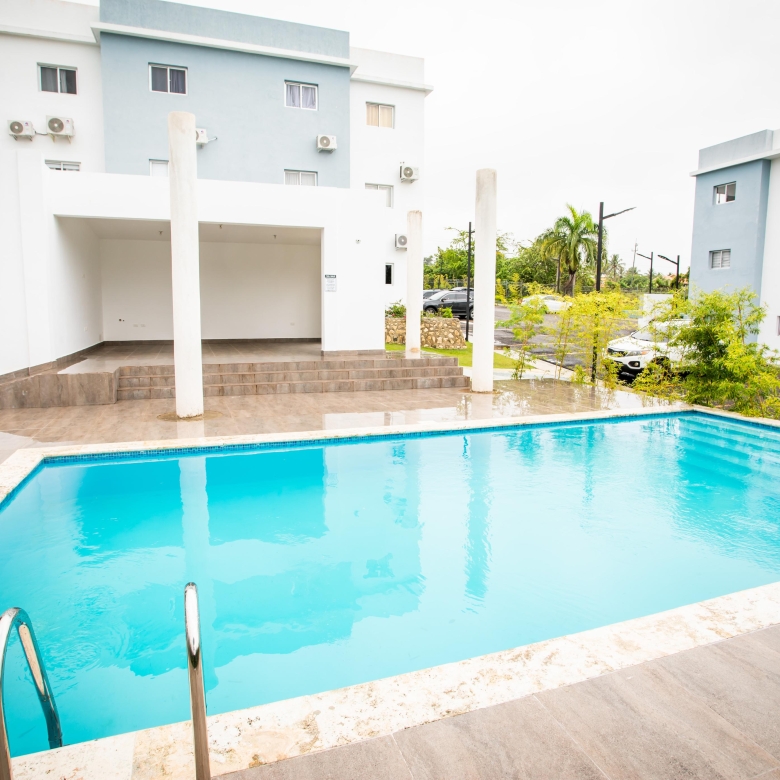 Apartamento amueblado con piscina en Puerto Plata