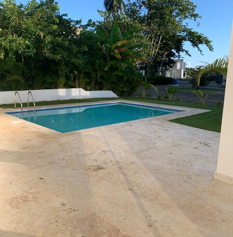 casa en renta con piscina en Puerto Plata