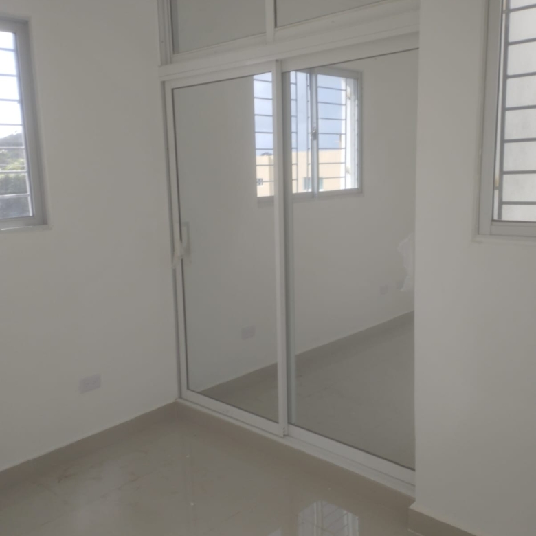 casa sin muebles con piscina en Torre Alta Puerto Plata