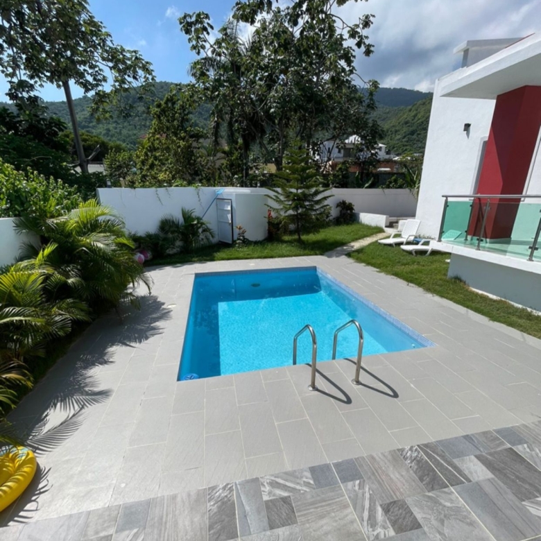 Casa sin muebles en renta con piscina en Torrealta Puerto Plata