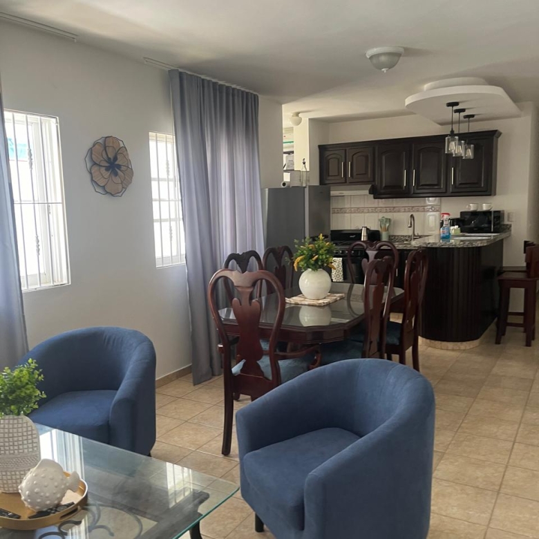 Casa de dos niveles en venta en Puerto Plata