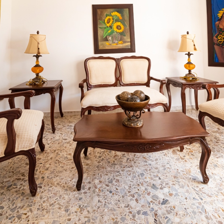 Casa de dos niveles en venta en Puerto Plata