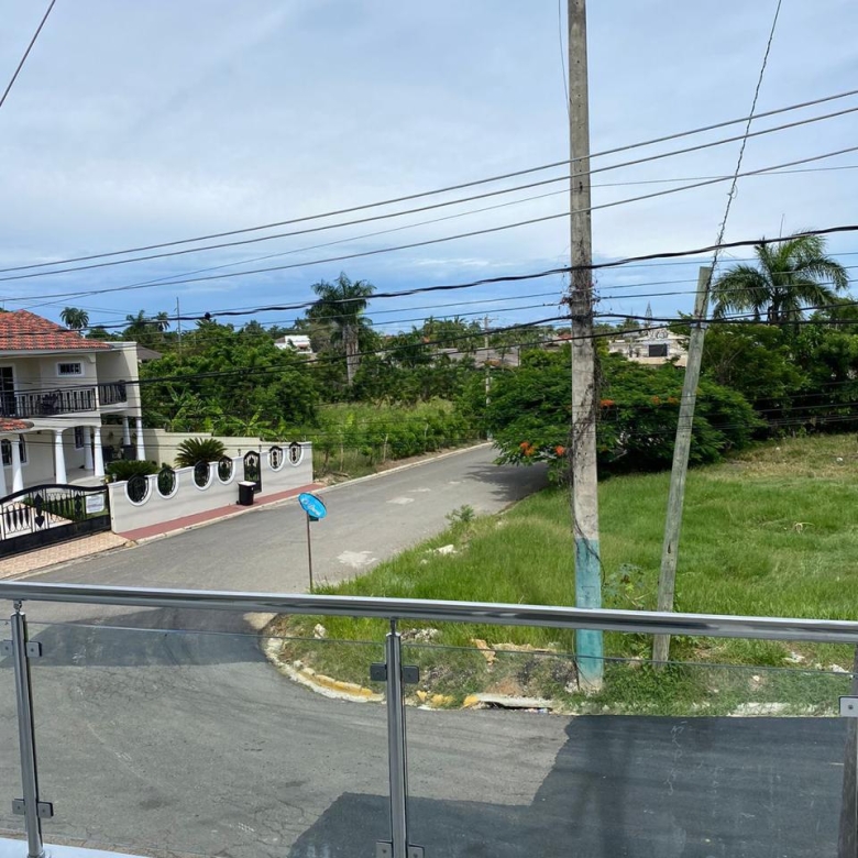 Casa en venta en Residencial El Doral con piscina privada