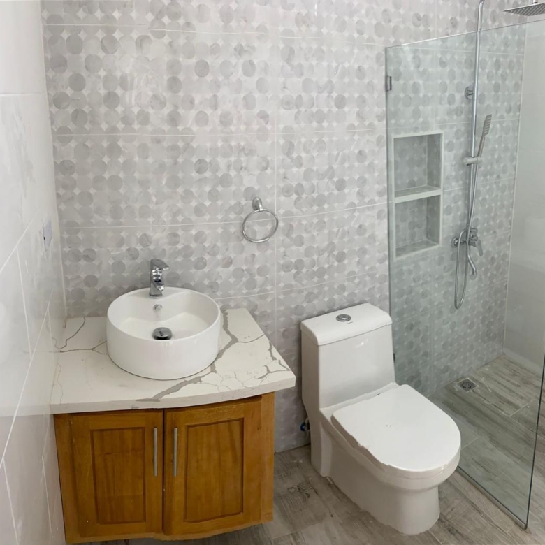 Casa en venta en Residencial El Doral con piscina privada