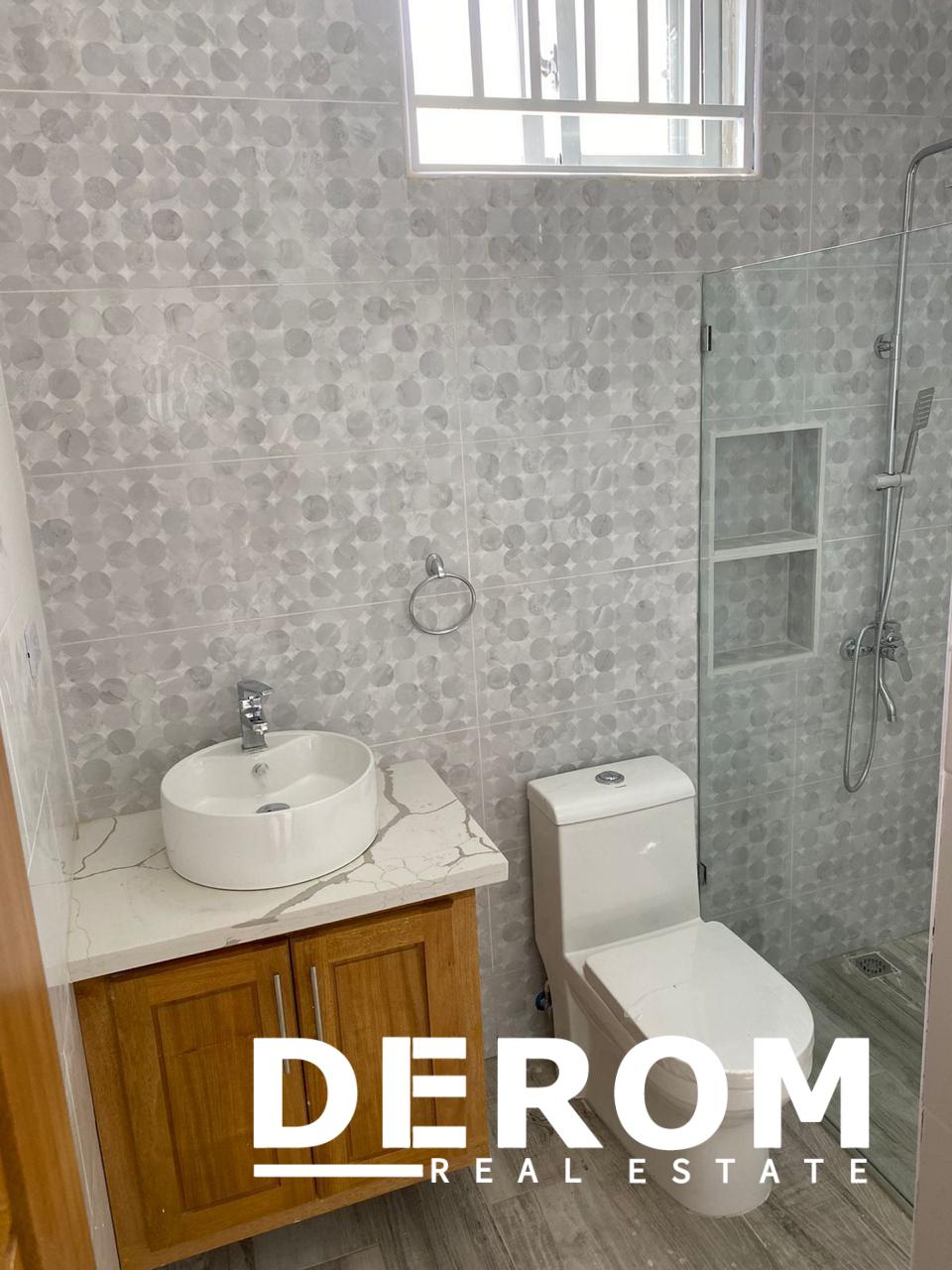 Casa en venta en Residencial El Doral con piscina privada