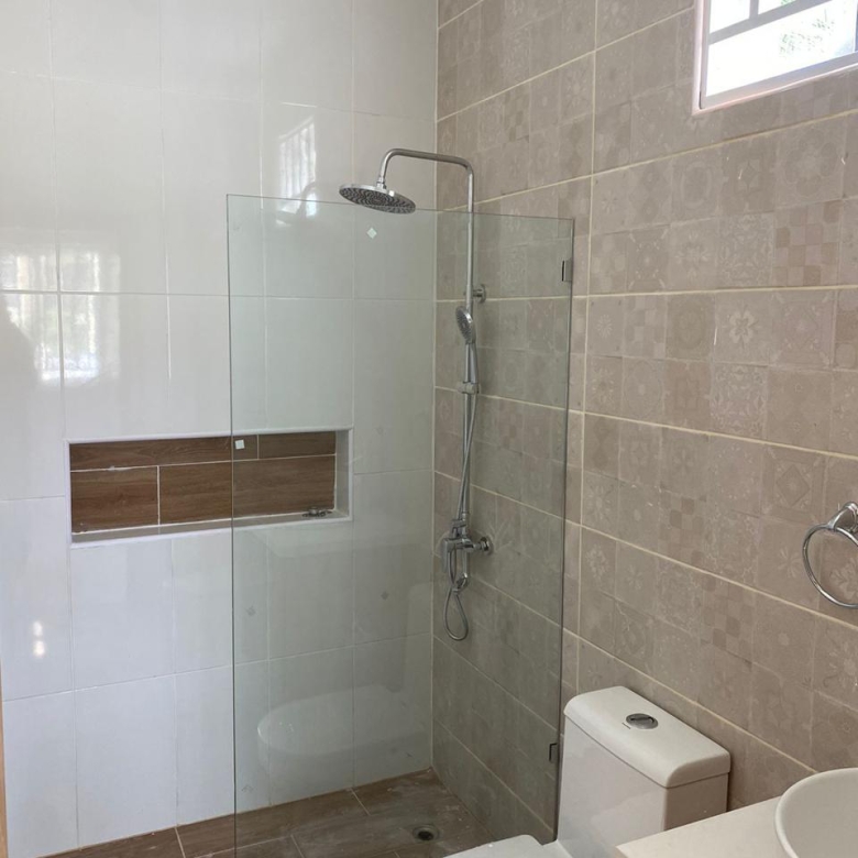 Casa en venta en Residencial El Doral con piscina privada