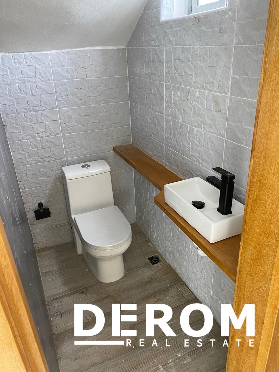 Casa en venta en Residencial El Doral con piscina privada