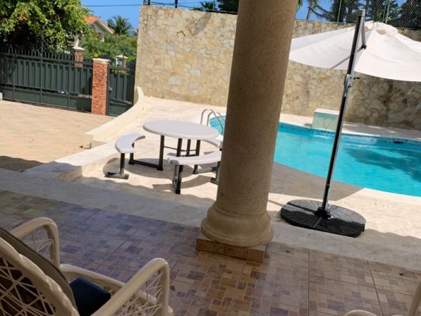Casa amueblada en renta en Urbanización Bayardo Puerto Plata