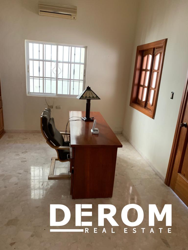 Casa amueblada en renta en Urbanización Bayardo Puerto Plata