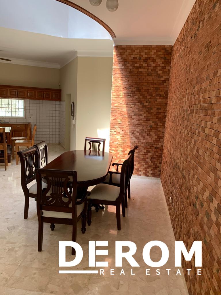 Casa amueblada en renta en Urbanización Bayardo Puerto Plata