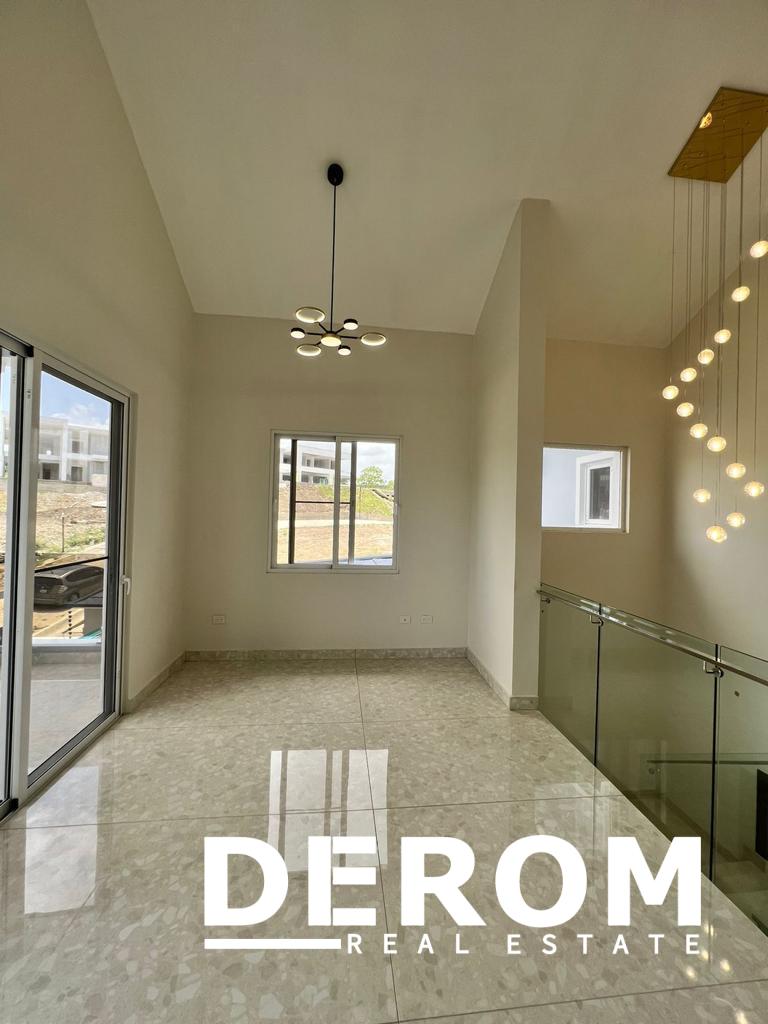 Casa de lujo con piscina y vista al mar en venta en Puerto Plata