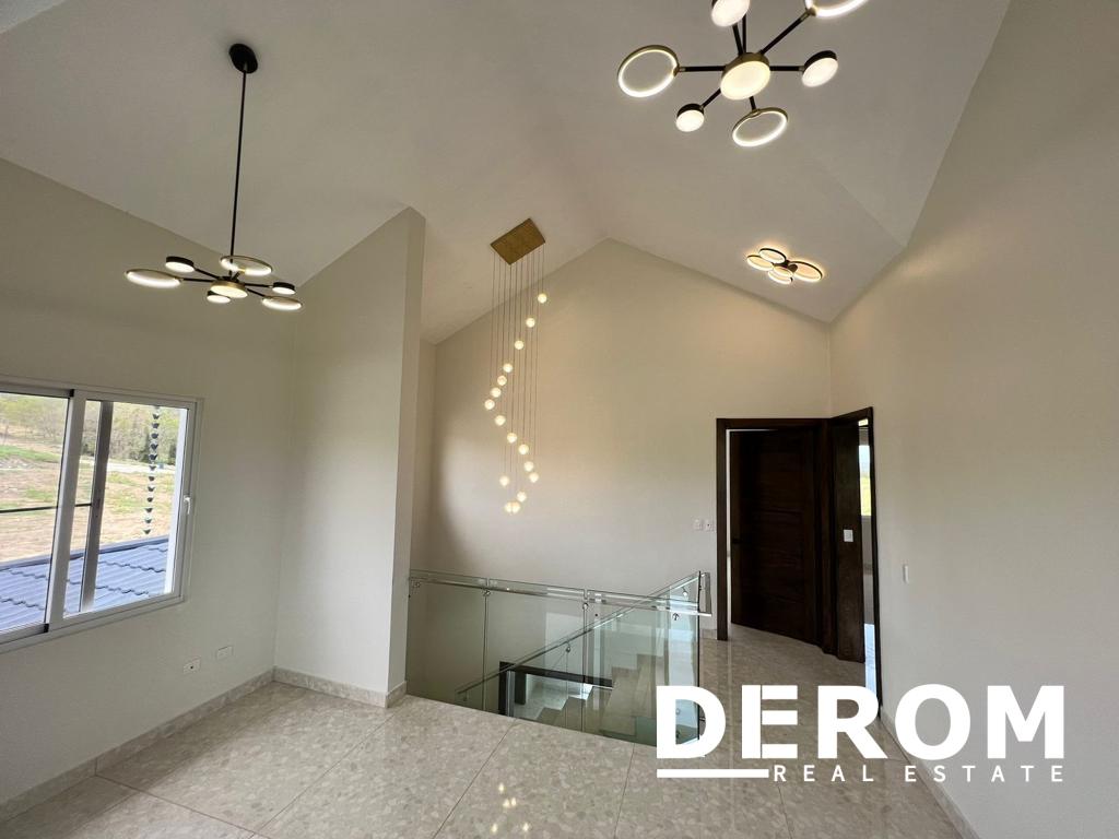 Casa de lujo con piscina y vista al mar en venta en Puerto Plata
