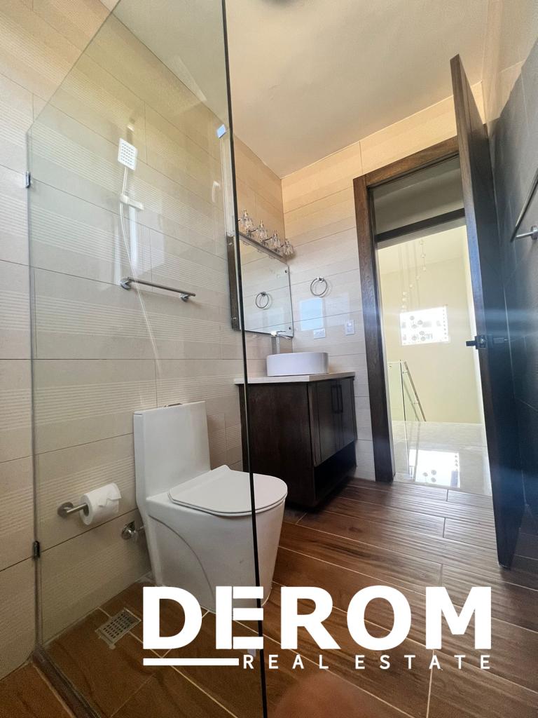 Casa de lujo con piscina y vista al mar en venta en Puerto Plata